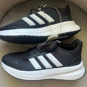 Adidas Cloudfoam Comfort Sneakers in Black and White